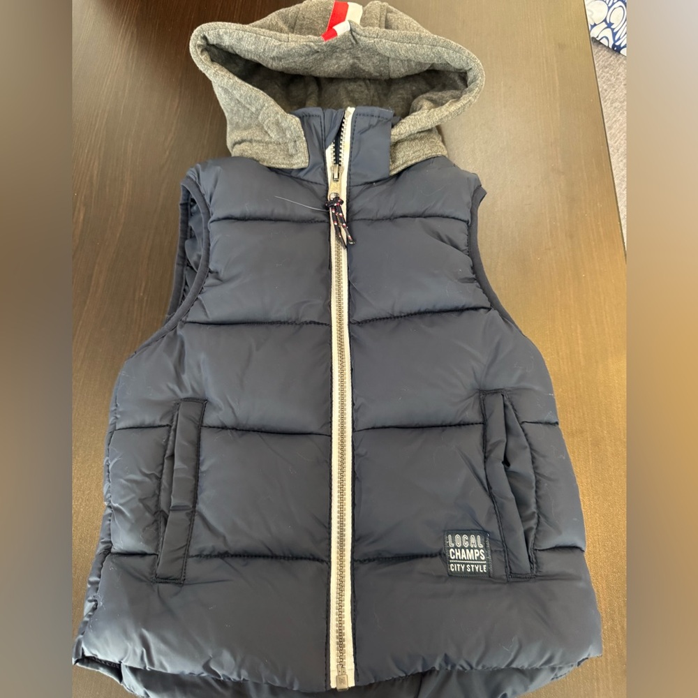H&M Navy Puffer vest